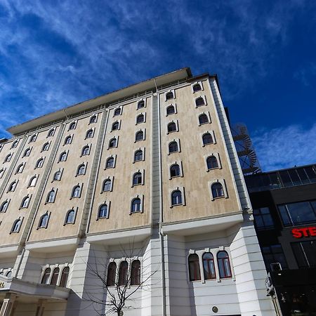 Sivas Bueyuek Hotel Exterior foto